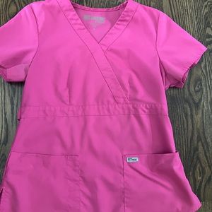 Like new Greys anatomy scrub top. Medium